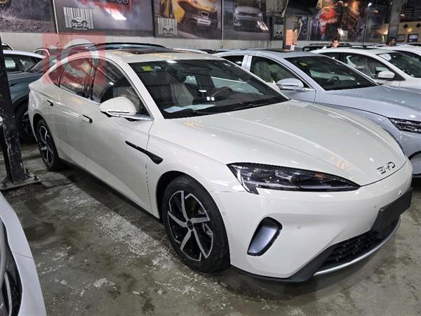 BYD Seal 07 DM-i 2025 for sale in Iraq - Baghdad